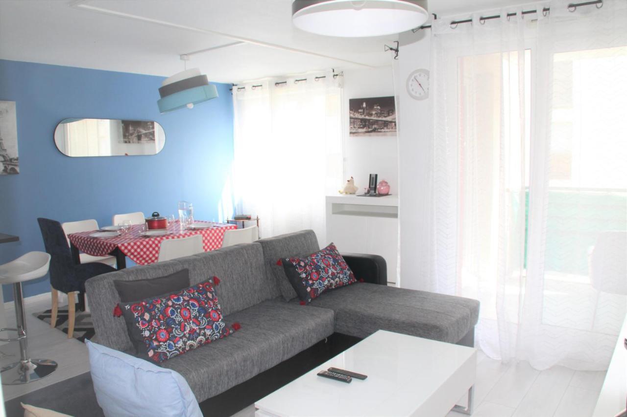 Logement Familial Tout Equipe Saint-Denis  Exterior foto